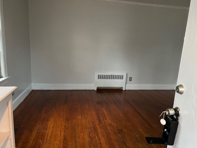 Photo - NMercer420-422 Apartment Unit 422