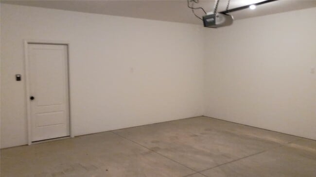 Photo - 2141 Bluebonnet Ln