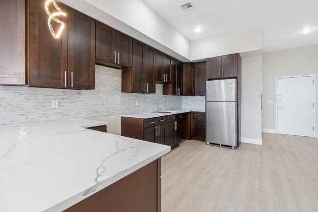 Photo - 527 Union Ave Unit 2B