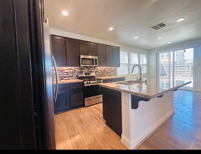 Photo - 1172 Fox Field Ln