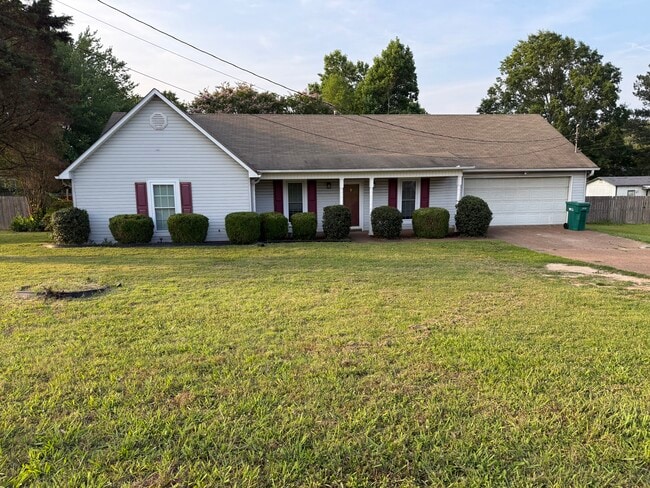 Building Photo - 141 E University Pky Rental