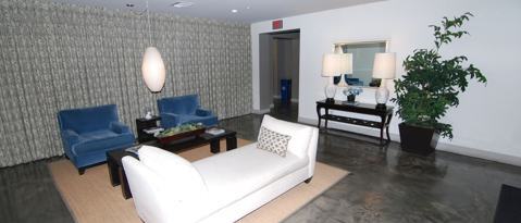 Photo - 300 E 4th St