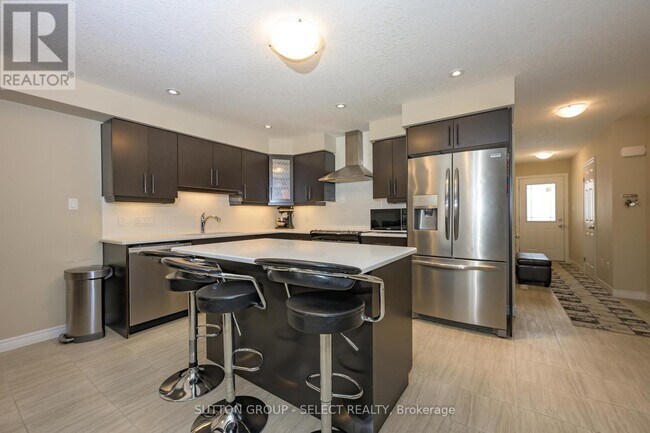 Photo - 1220 Riverbend Rd