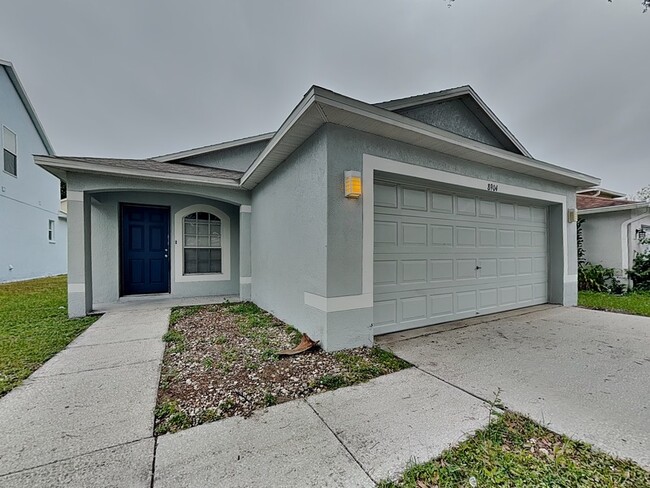 Building Photo - 8904 Bridgeford Oaks Dr