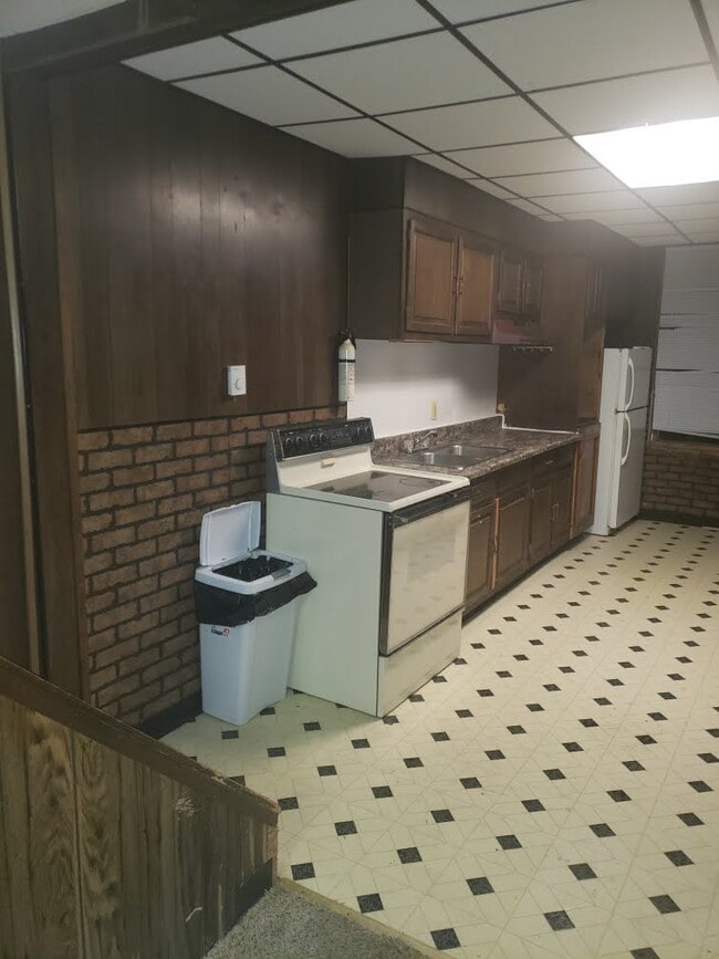 Photo - 1323 W Norwegian St