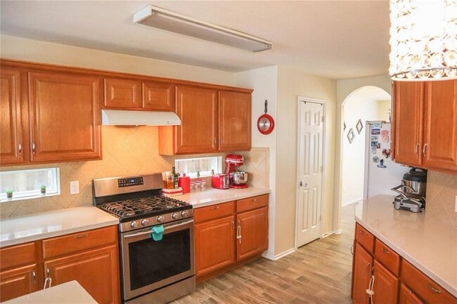 Photo - 1110 Crestmont Pl Loop