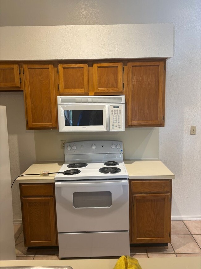 Photo - Spacious 1 Bedroom condo close to campus!