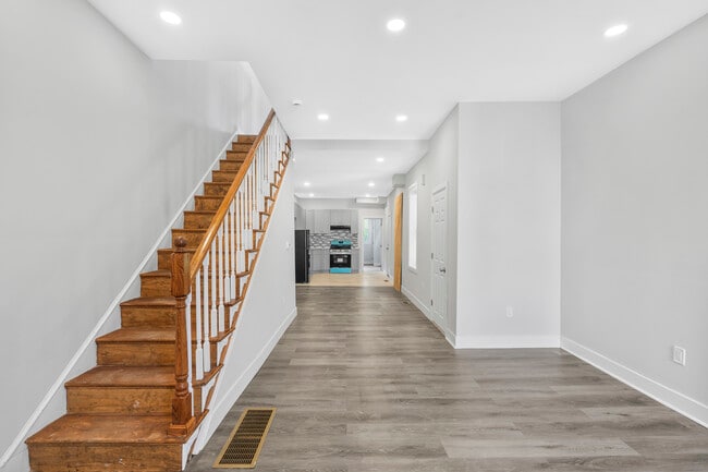 Photo - 2418 N 16th St