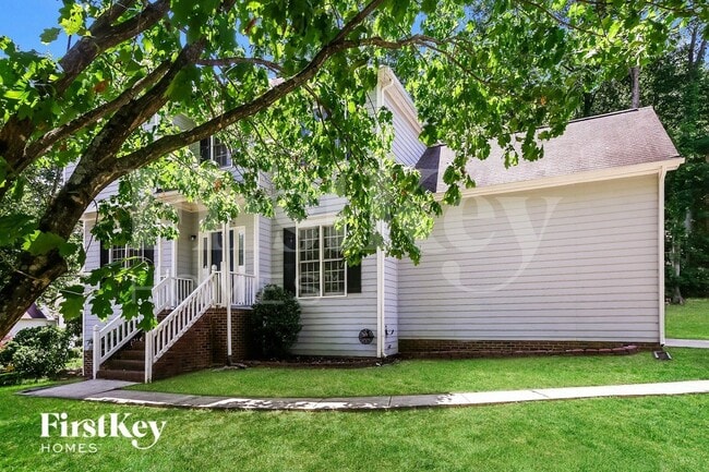 Photo - 10400 Hellebore Rd