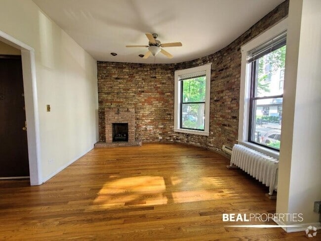 Building Photo - 2 bedroom in CHICAGO IL 60610 Unit 01 Rental