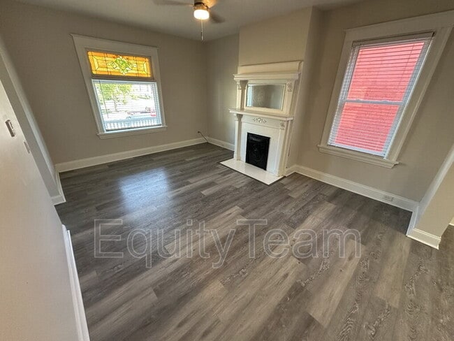Photo - 2341 Kenilworth Ave Unit Apt 1