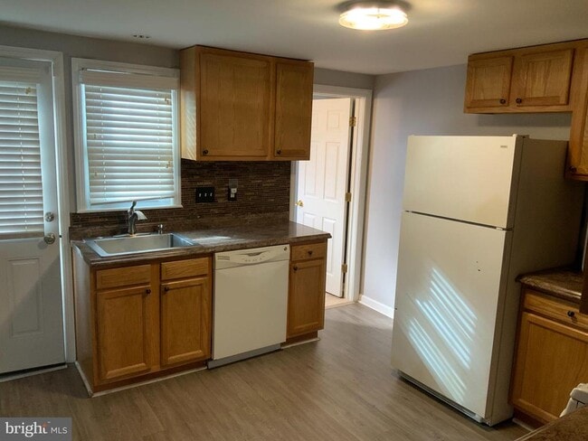 Photo - 228 Orange St