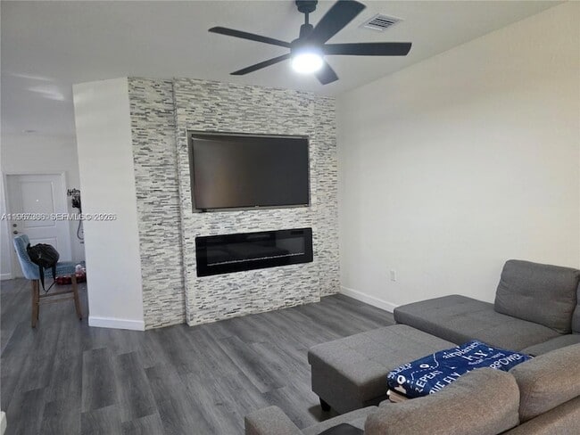 Photo - 13130 SW 232nd Ter