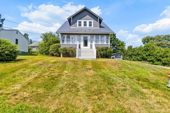 Photo - 182 Greenwood St