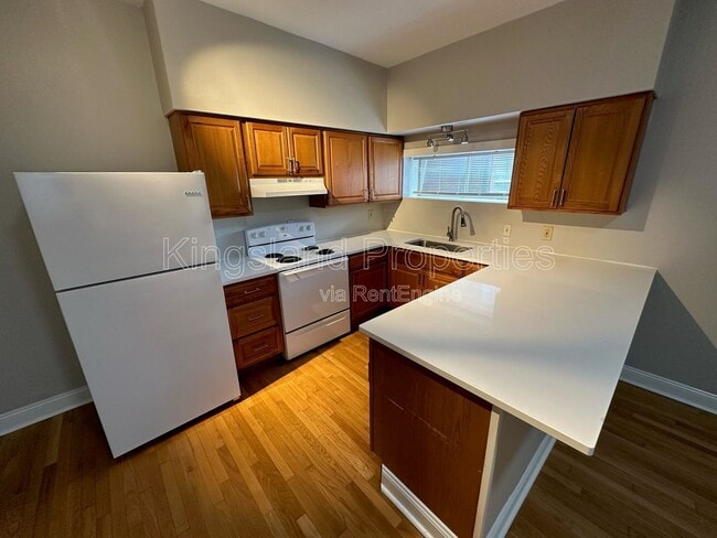 Photo - 4250 Castleman Ave