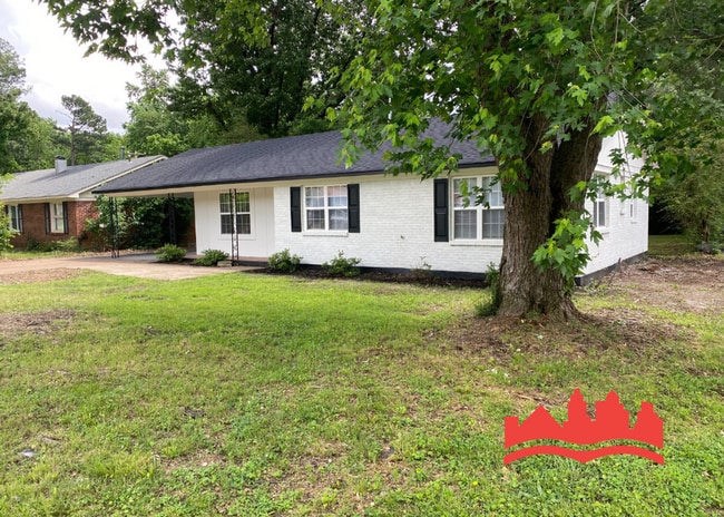 Photo - 3139 S Edgeware Rd