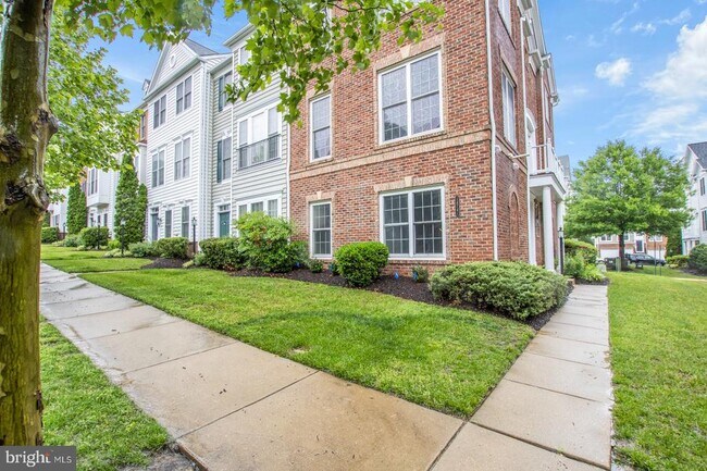 Photo - 14741 Potomac Branch Dr