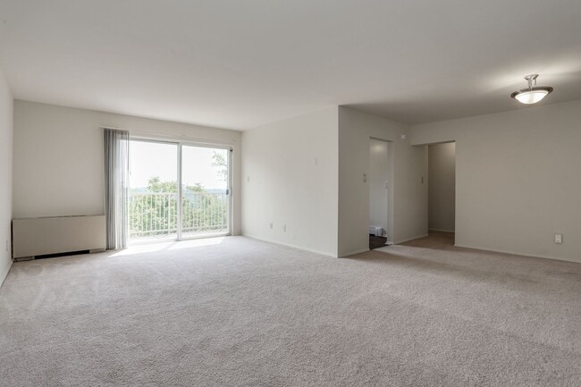 Photo - The Fields of Arlington