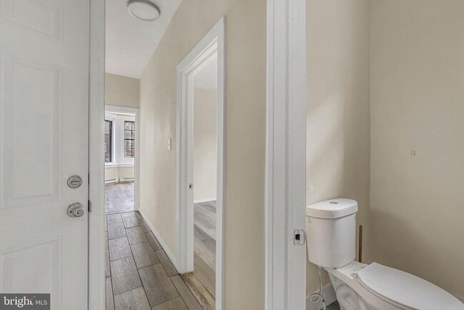 Photo - 722 W Allegheny Ave Unidad B