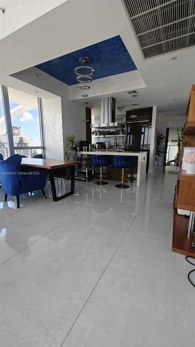 Photo - 1100 Biscayne Blvd Unidad 2106