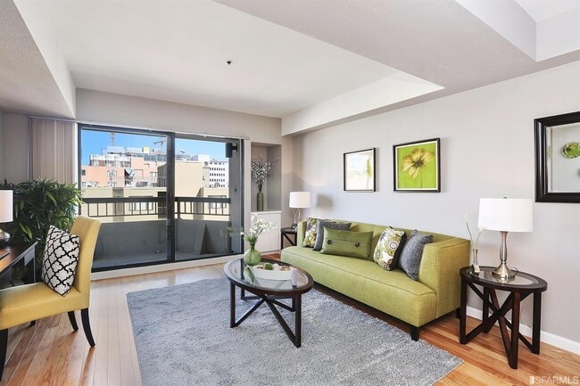 Building Photo - 601 Van Ness Ave Unit 731