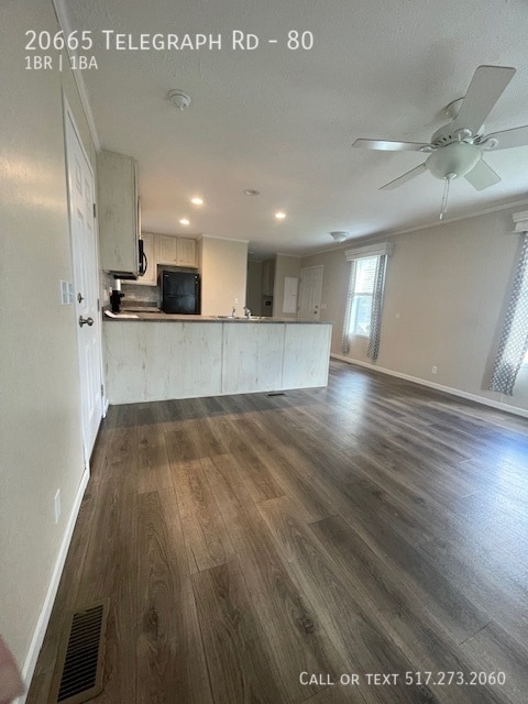 Photo - 20665 Telegraph Rd