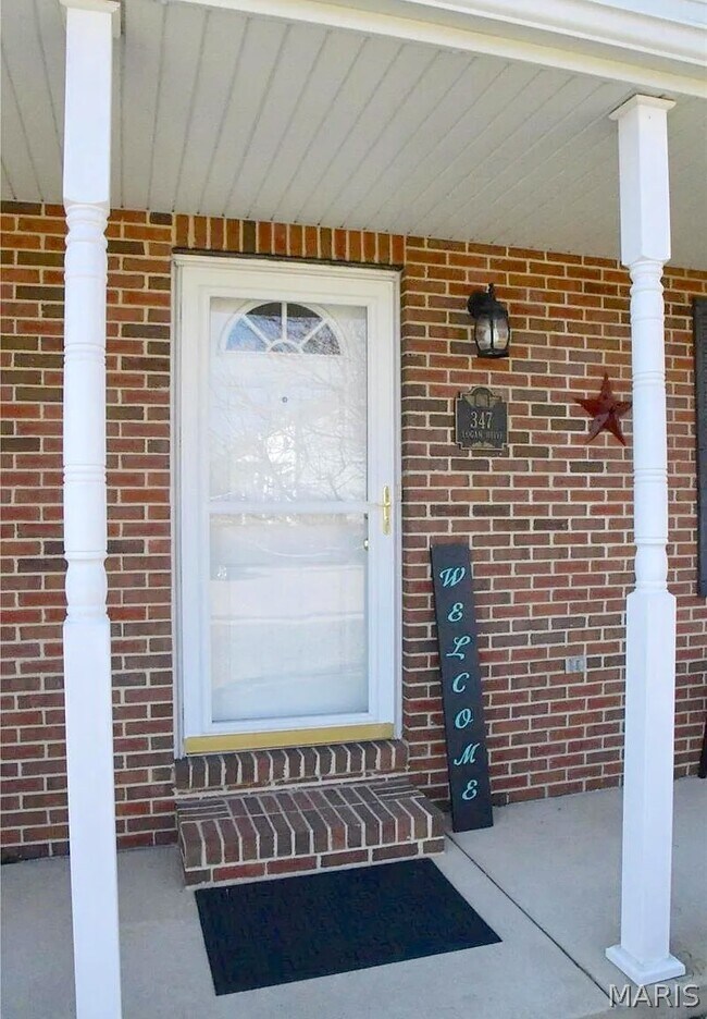 Photo - 347 Logan Dr