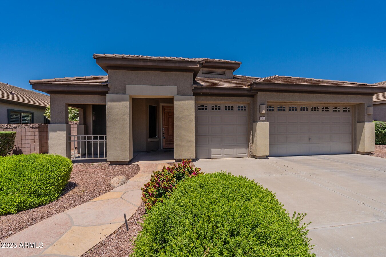 Photo - 1302 E Ebony Dr House