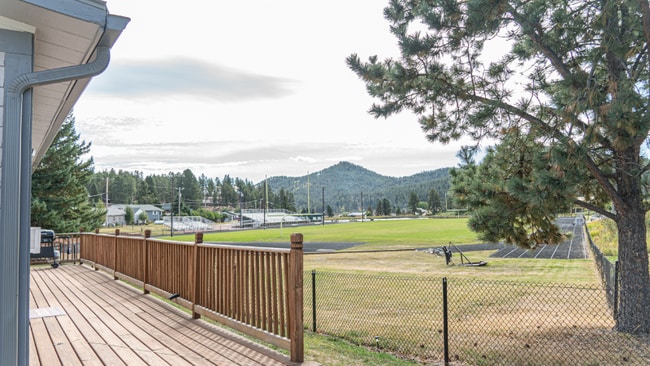 459 Major Lake Dr