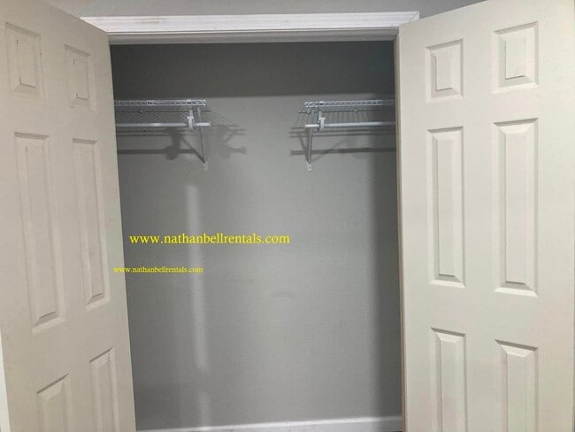 Photo - 1295 15th St SE