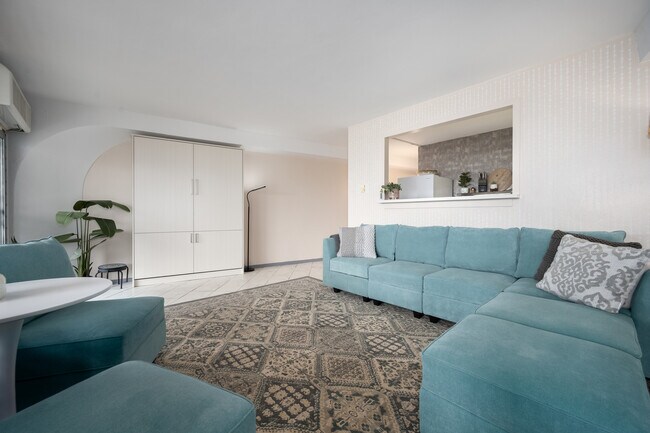 Photo - 300 N State St Unit 3602