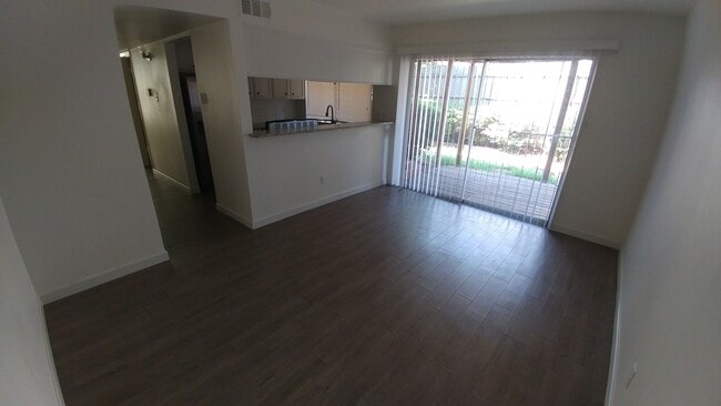 Photo - Ready to Move in... Do not miss this house !!!!