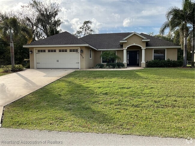 Building Photo - 4515 Medina Way Rental