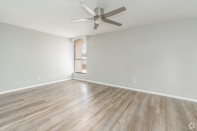 2BR, 1.5BA - 1,050SF - Bedroom