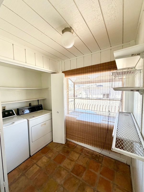 941 Elm Ave Unit 9