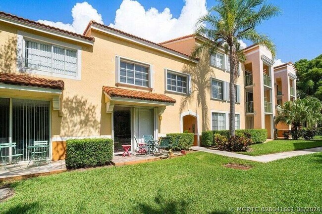 Photo - 117 Yacht Club Way Unit 110