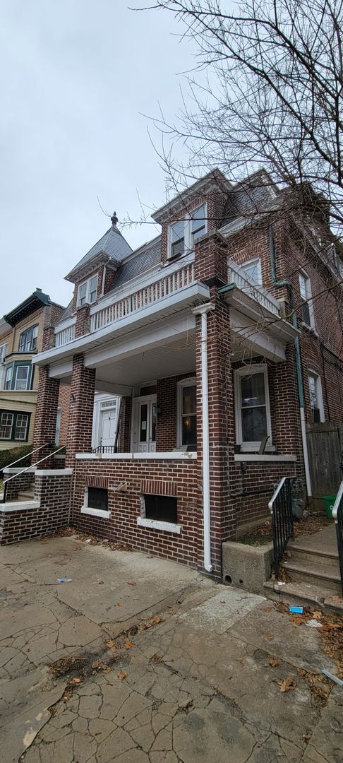 Photo - 1441 Linden St Unit 1441 W Linden St - #2