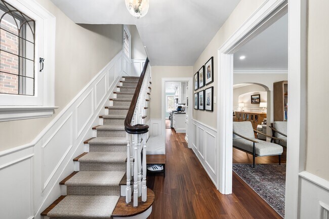 Photo - 177 Glenview Ave