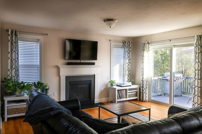 Photo - 40 Streamview Dr
