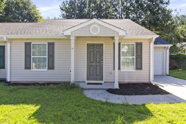 Building Photo - 2 bed, 2 bath, Furnished for Short Term Le...