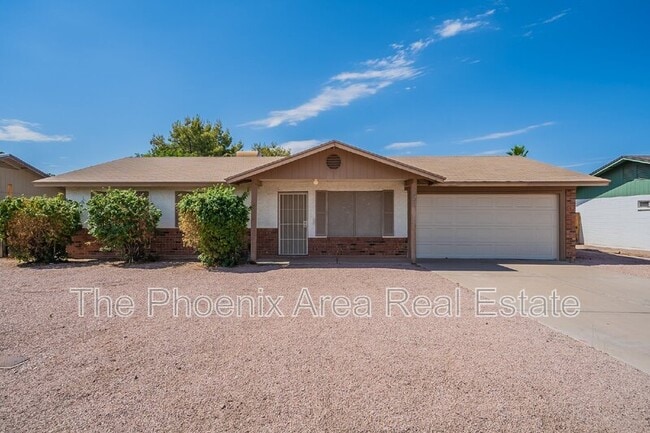 Building Photo - 3109 E Pueblo Ave Rental