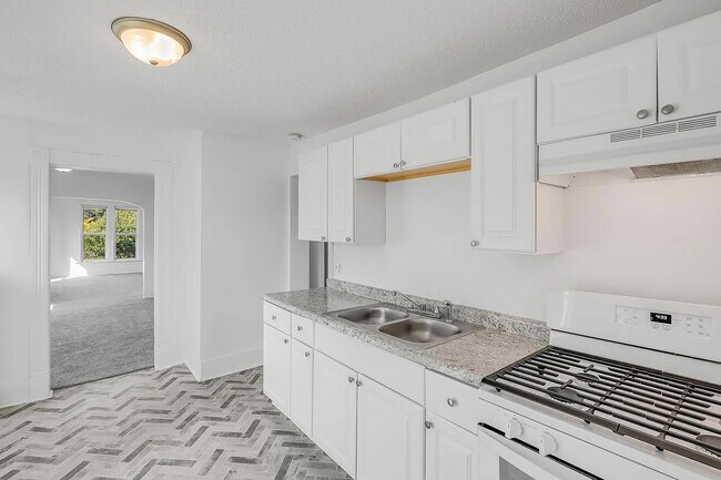 Photo - 2124 Fremont Ave N Unidad 1