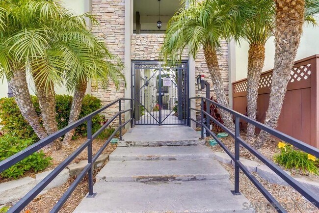 Photo - 6602 Beadnell Way Unidad 25