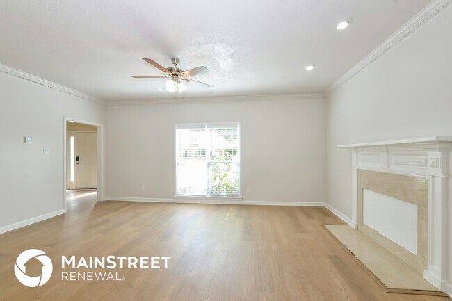 Photo - 4294 Thunderstone Cir W