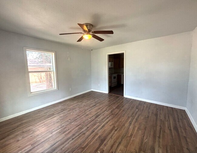 Photo - Charming 3 Bedroom in Littlefield