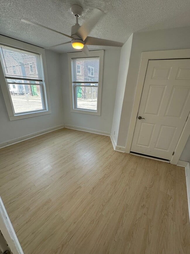 124 Felton St