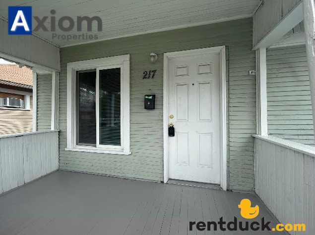 Photo - 217 W Sherman-