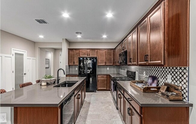 Photo - 5059 N 183rd Ln