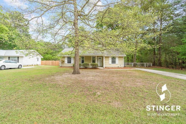 Building Photo - 12 Robin Way