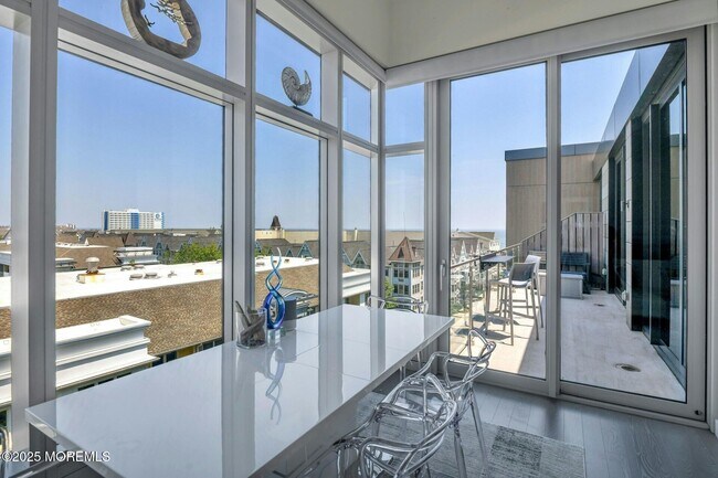 Photo - 30 Melrose Terrace Unit 603